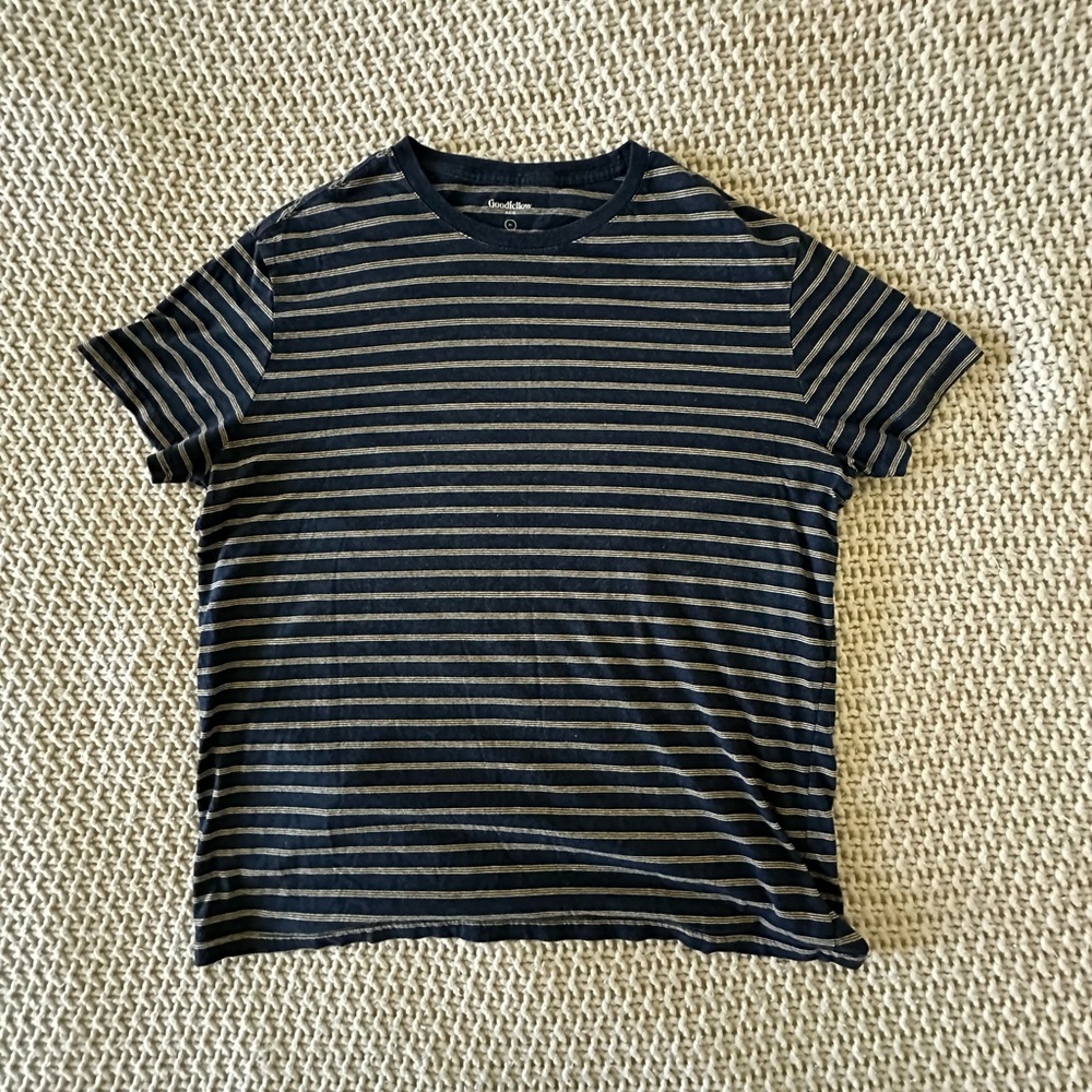 XL Men’s T shirt